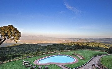 Serengeti Sopa Lodge - Swimming Pool
