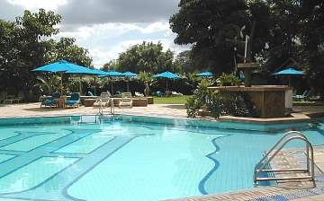 Kibo Palace Hotel Swimming Pool