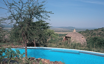 Serengeti Serena Lodge - S. Pool
